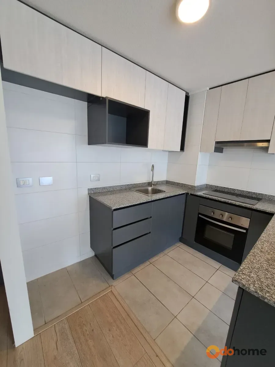 Se Vende Depto En Barrio Residencial 2d1b Con Estacionamiento y bodega.
