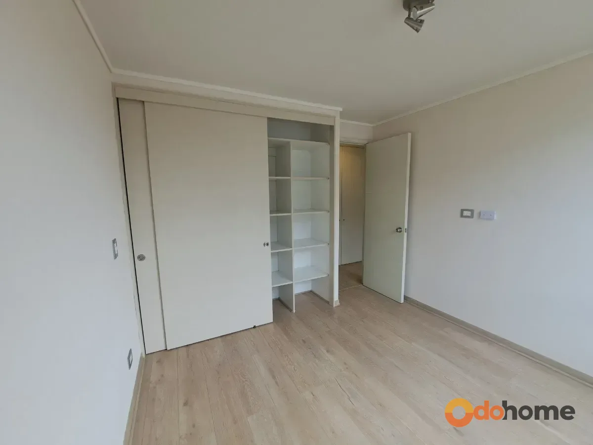 Se Vende Depto En Barrio Residencial 2d1b Con Estacionamiento y bodega. - foto 3