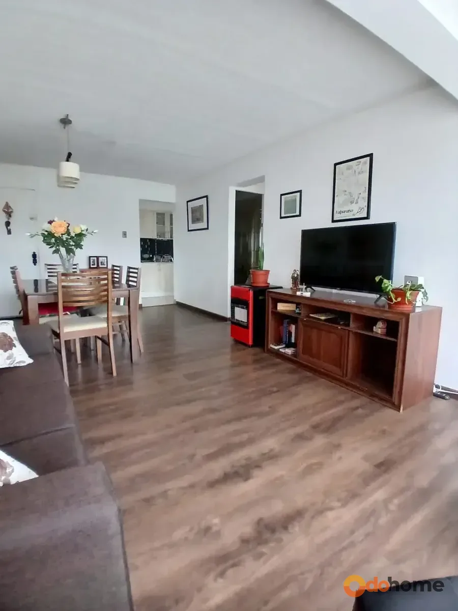 Se Vende Departamento Remodelado De 3 D Y 2 B/ Estac Viña - foto 3